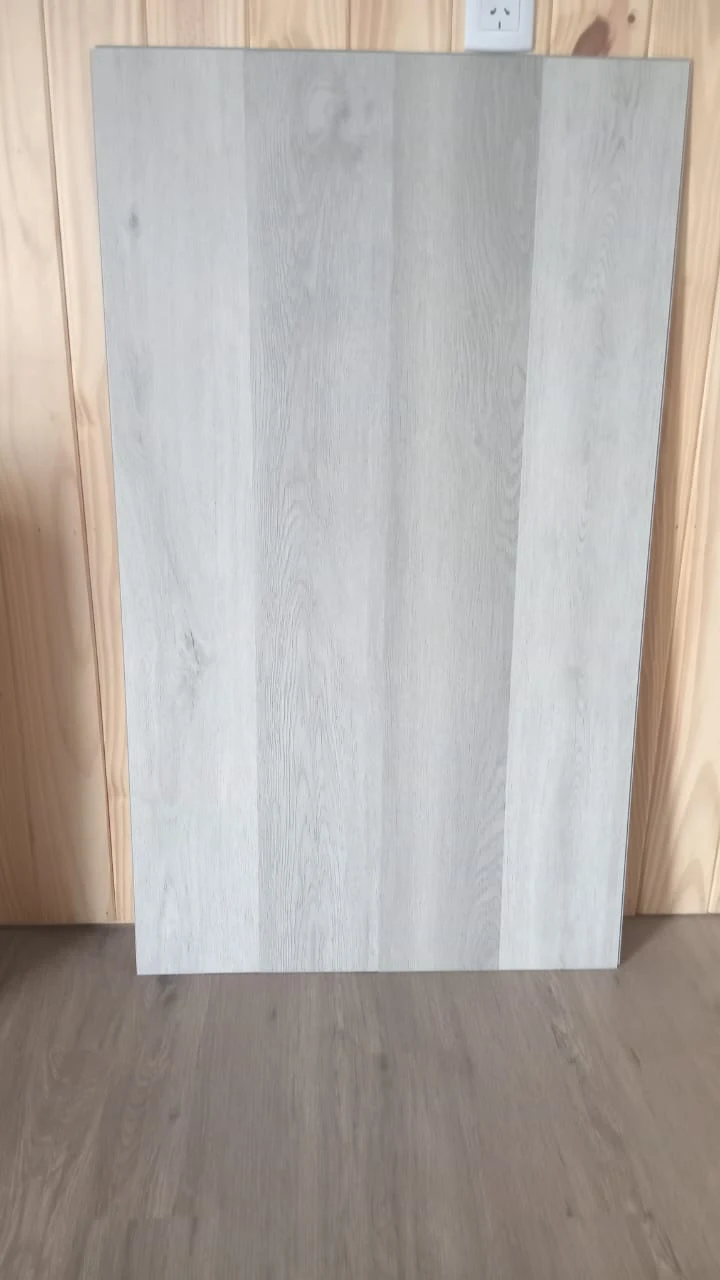 Pisos vinilicos SPC, precio por m2 7